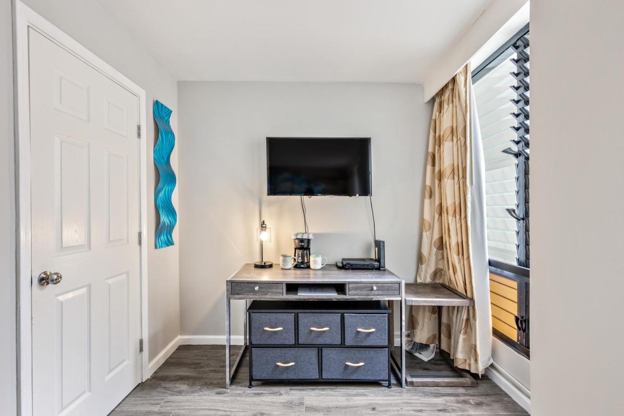Inviting Waikiki Grand Hotel Room One Block To Beach! Honolulu Buitenkant foto